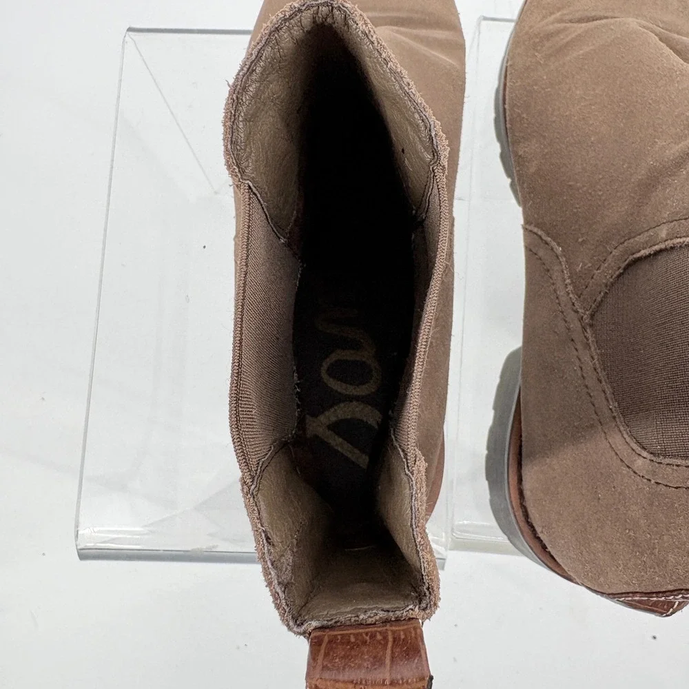 Women's sz 7.5 M Sam Edelman Jaclyn‎ Waterproof Suede Chelsea Boots Taupe